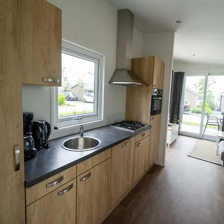 Chalet Modern With Dishwasher Near Markermeer *