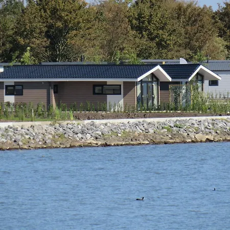 Modern With Dishwasher Near Markermeer * Bovenkarspel