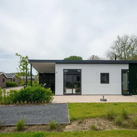 Chalet Modern With Dishwasher Near Markermeer *